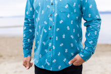 Load image into Gallery viewer, Feather In The Wind Shirt
