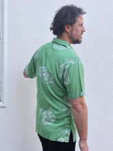 Load image into Gallery viewer, Green Fields Short Sleeve Shirt
