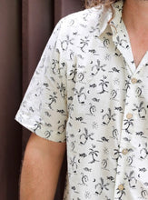 Load image into Gallery viewer, Bali Beach Short Sleeve Shirt
