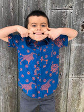 Load image into Gallery viewer, Lil&#39; Tiger Kids Shirt
